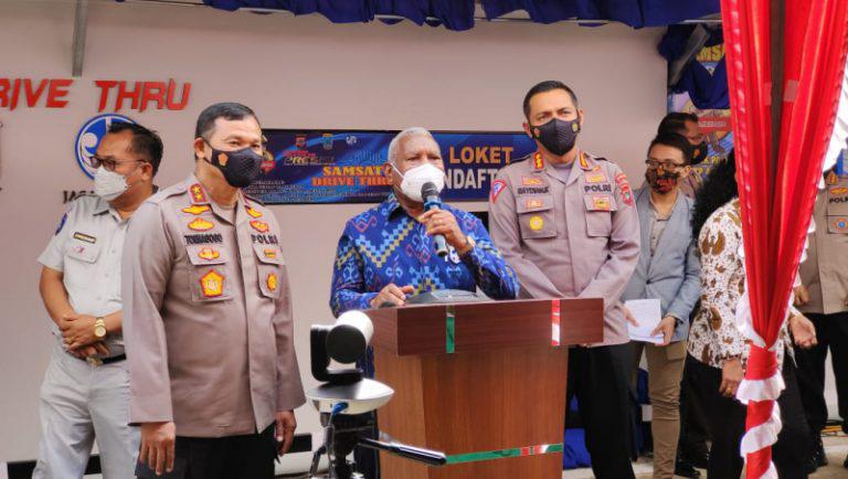 Gubernur Dan Kapolda PB Launching Inovasi Publik Sim Drive Thru Di Kota Sorong
